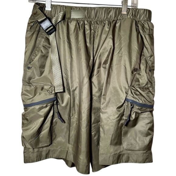 New Nike Tech Pack Utility Cargo Shorts Olive Green DX0229-222 Mens Size Medium - Picture 1 of 5